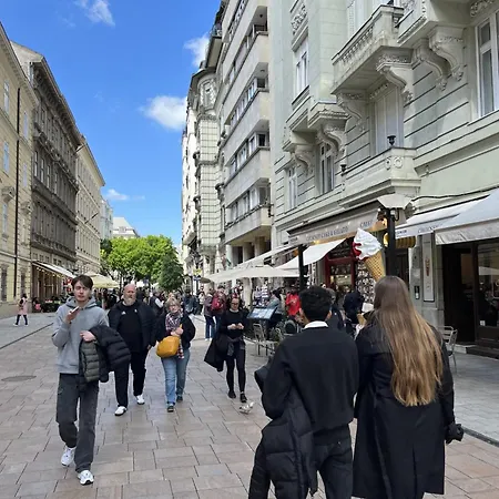 Diamond Flat Budapest